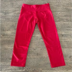 Women’s Red Lululemon 3/4 Leggings